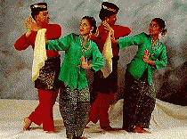 Traditional Malay Dancers