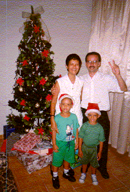 Joo Guilherme e familia em Manaus esperando o Papai Noel