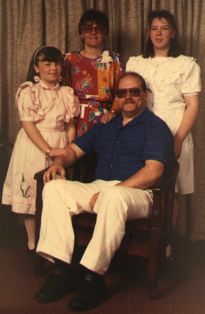 Sarah, Diane, Jennifer and Wayne..1986
