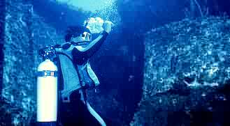 Steve scuba dives wreck