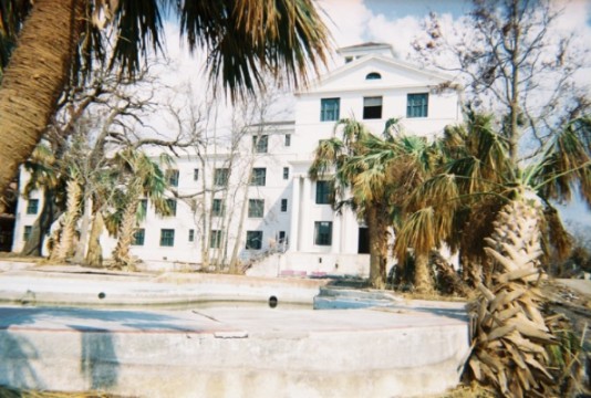 East wing of the White House hotel and the swimming pool two weeks after Katrina.