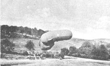 Deutscher Fesseldrachenballon (Parseval-Sigsfeld Ballon) bei Verdun, 1916