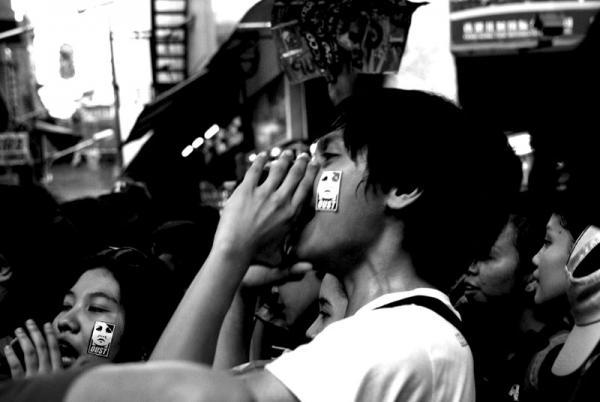 student in action photos by glenn gatan