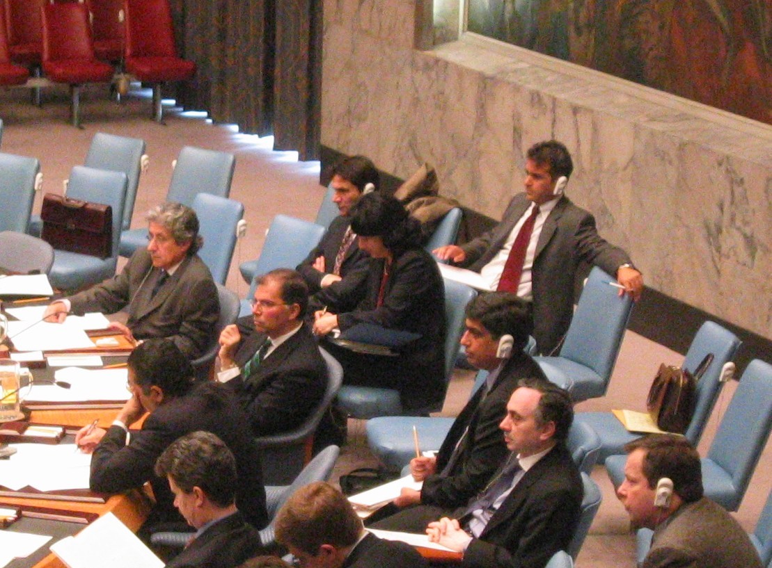 el debate sobre Iraq en abril de 2003