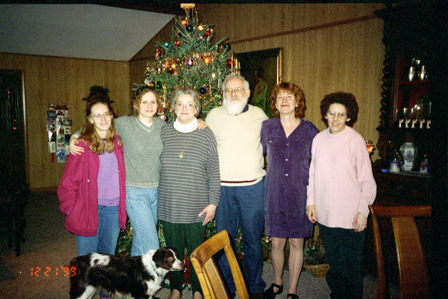 Aleta, Alexis (me!), Mommy, Daddy (a.k.a. Santa Claus), Allison, and Leila