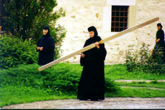Nuns at Sucevita (297543 bytes)