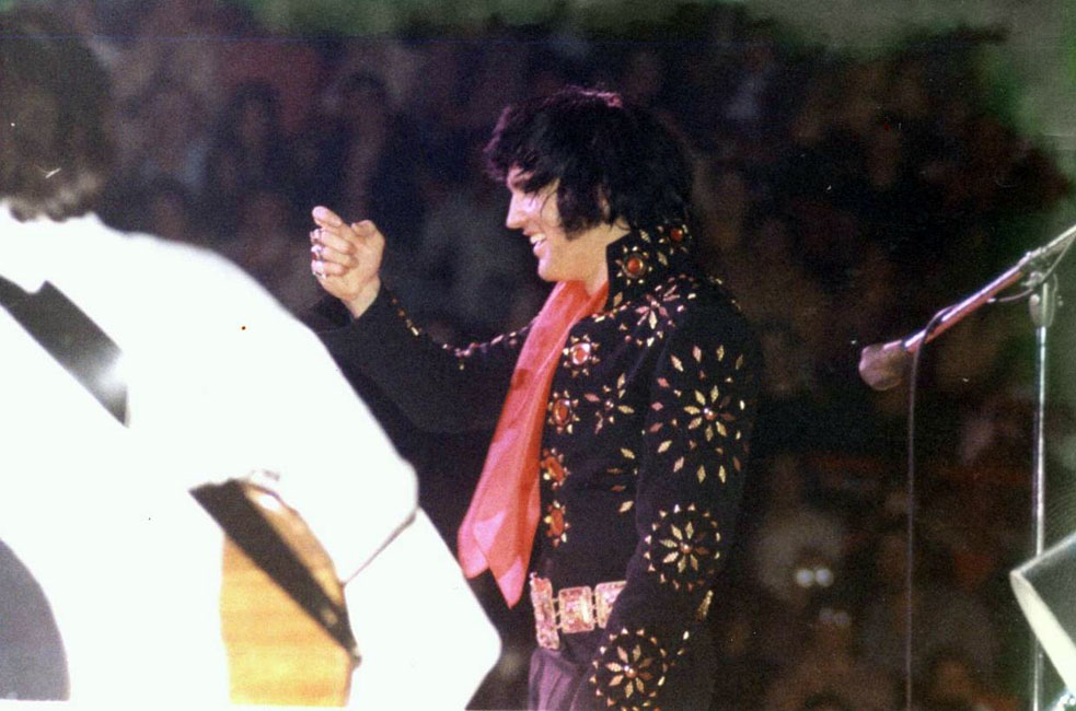 Photo of Elvis in Concert November 10, 1971 Boston, MA