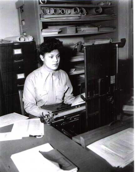 Celia Mix Potawatomi, Marine Corps Women's Reserve, WW II