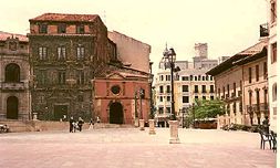 Plaza Alfonso II El Casto