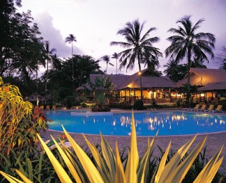 Click enlarge photo Senggigi Beach Hotel Lombok Indonesia
