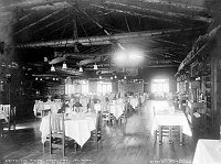 VIEW S. THE DINING ROOM, HOTEL EL TOVAR, GRAND CANYON OF ARIZONA. 1905. DETROIT PHOTOGRAPHIC CO. 