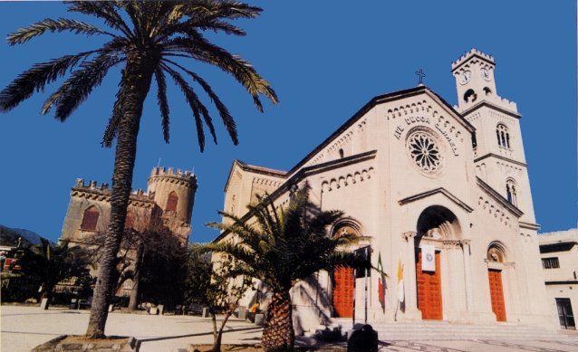 Torre dei Saraceni e Chiesa della Madonna del Carmelo
