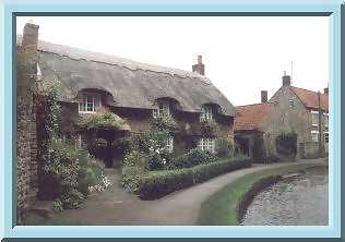 Thatched cottage, Thornton-le-Dale