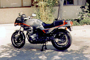 83 Suzuki XN85 Turbo